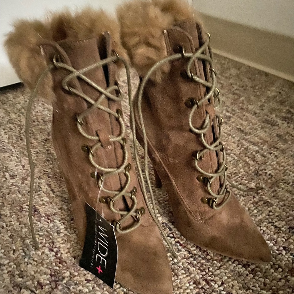 Never worn.